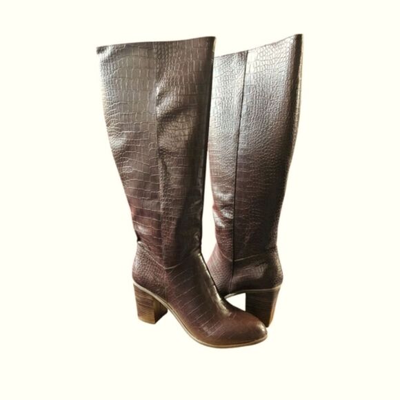 BC FOOTWEAR MAKE AN IMPACT Vegan 🐊 Croc Stacked Heel Knee High Boots 10M - Picture 8 of 16